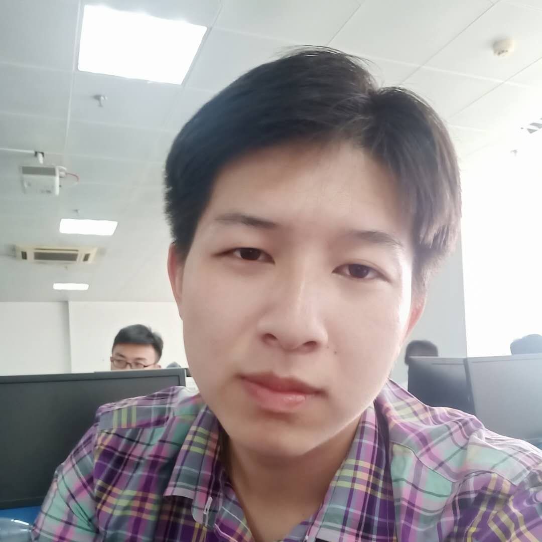 Mr    梁的照片