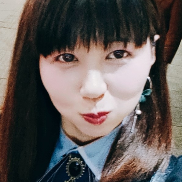又苦又不被爱的日的照片