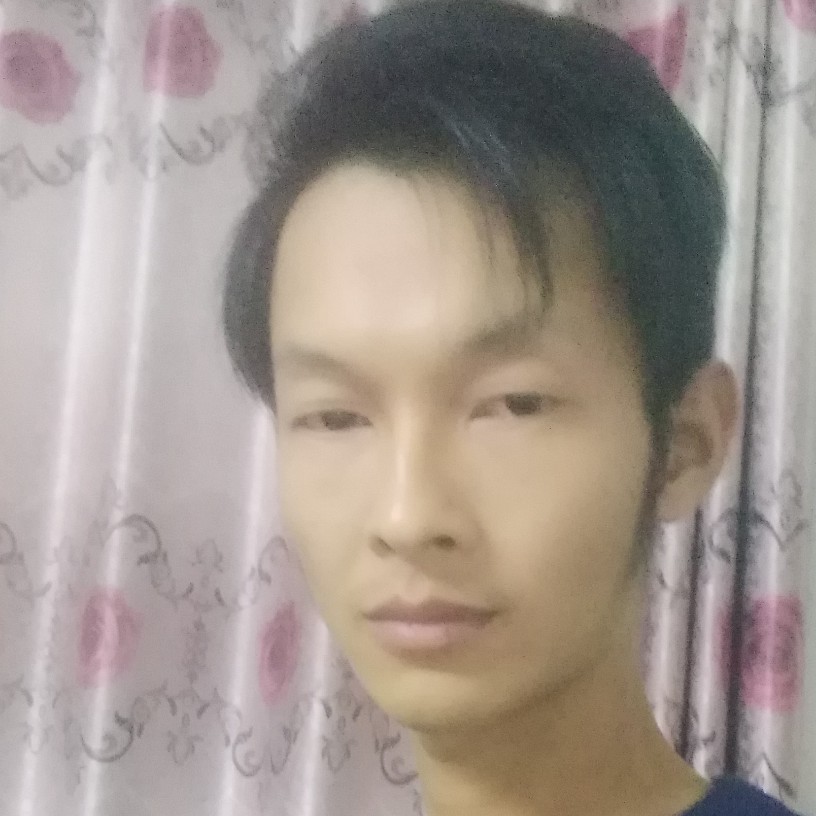 长颈鹿欣慰的照片