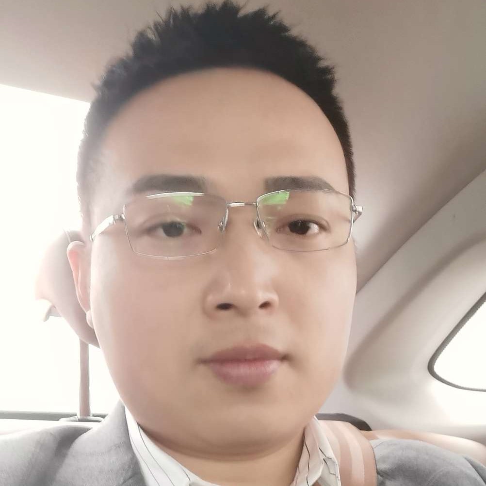 铭哲先生的照片