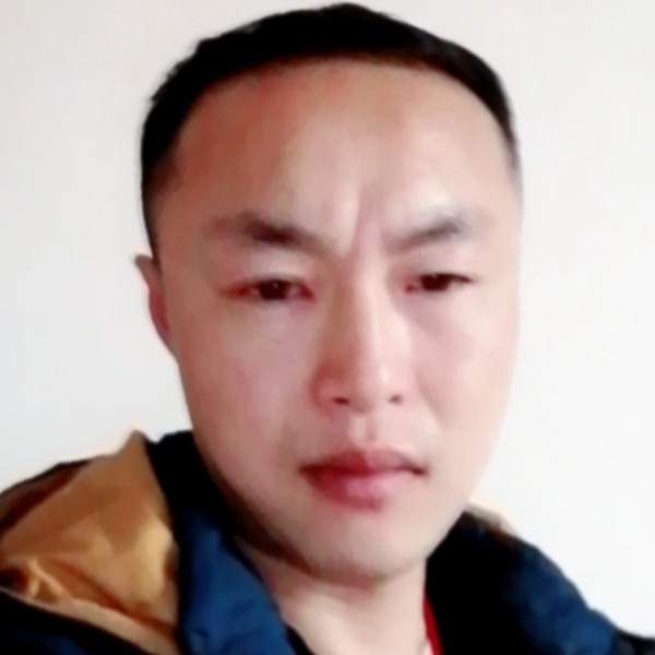 俯下身子吻你的照片