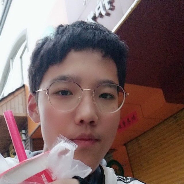酒尘心的照片