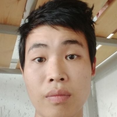 朴素蹙眉可乐的照片