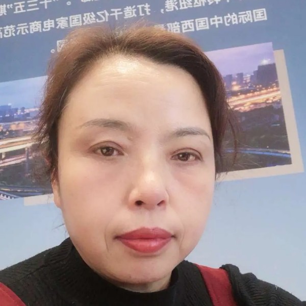 青衣愿受伤的照片