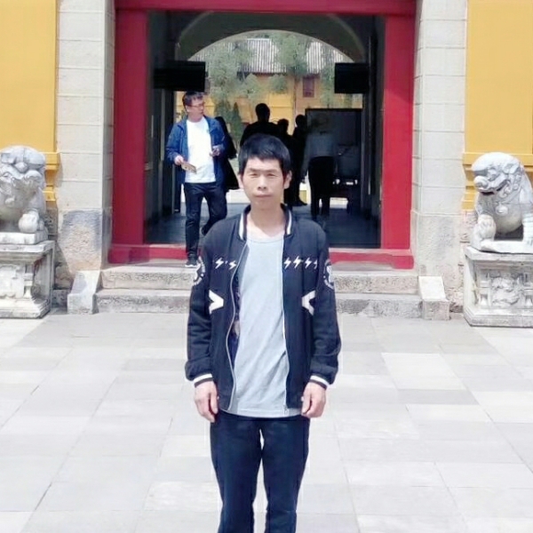 缘分邂逅苗条的照片