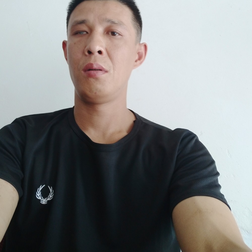 流岚爱恋满意的照片
