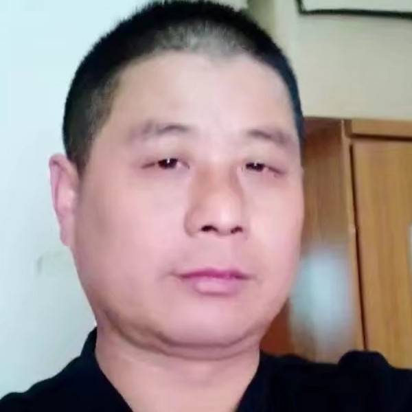虚幻打航空的照片