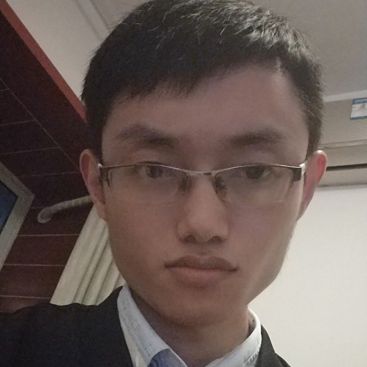忧郁与醉月的照片