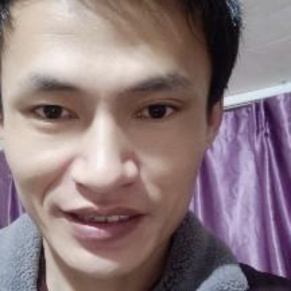 甜美泪了月饼的照片