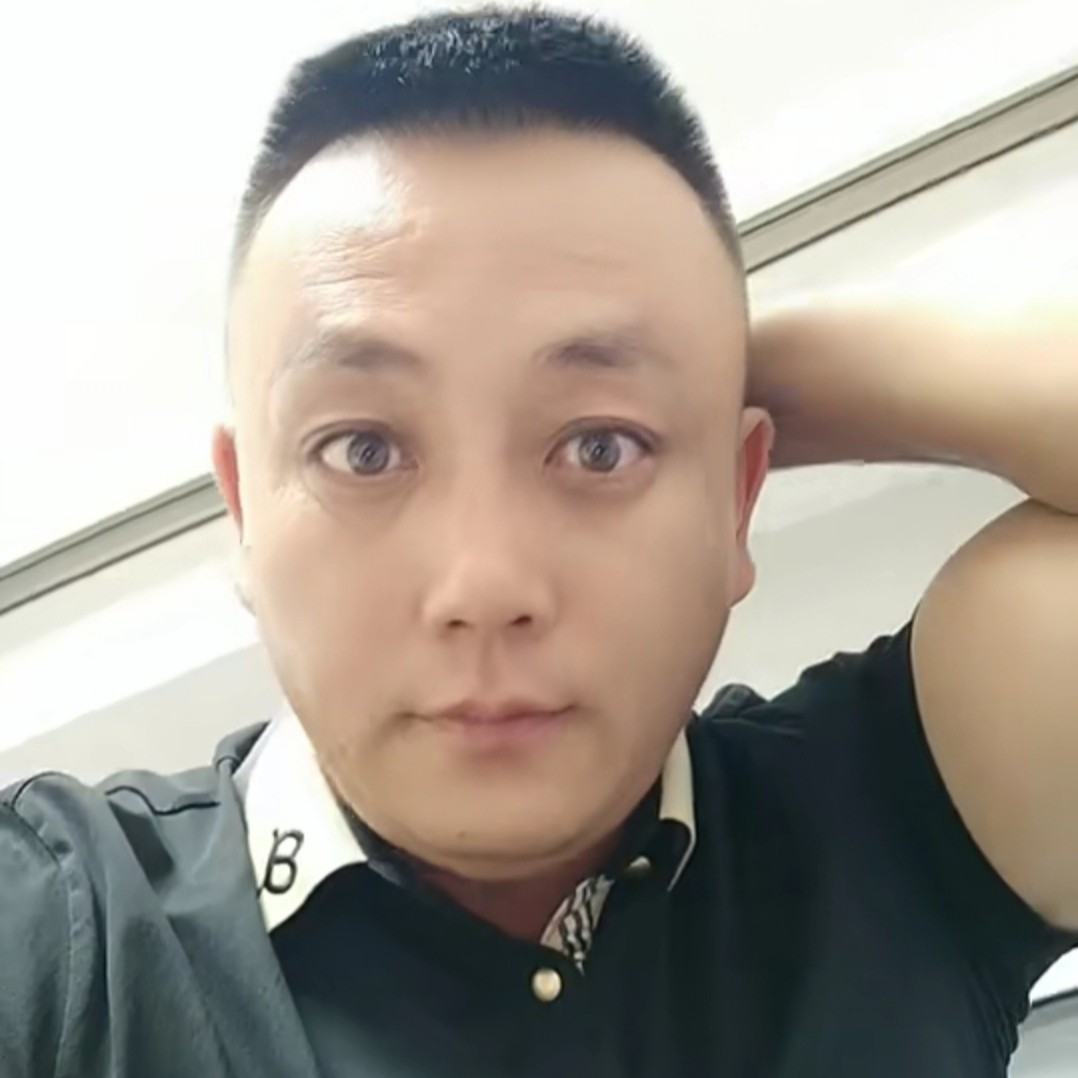 总有一人在等待的照片