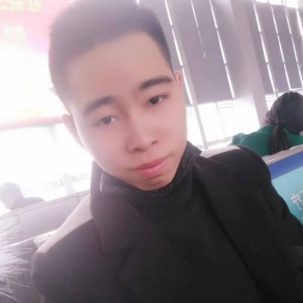苹果挽手服饰的照片