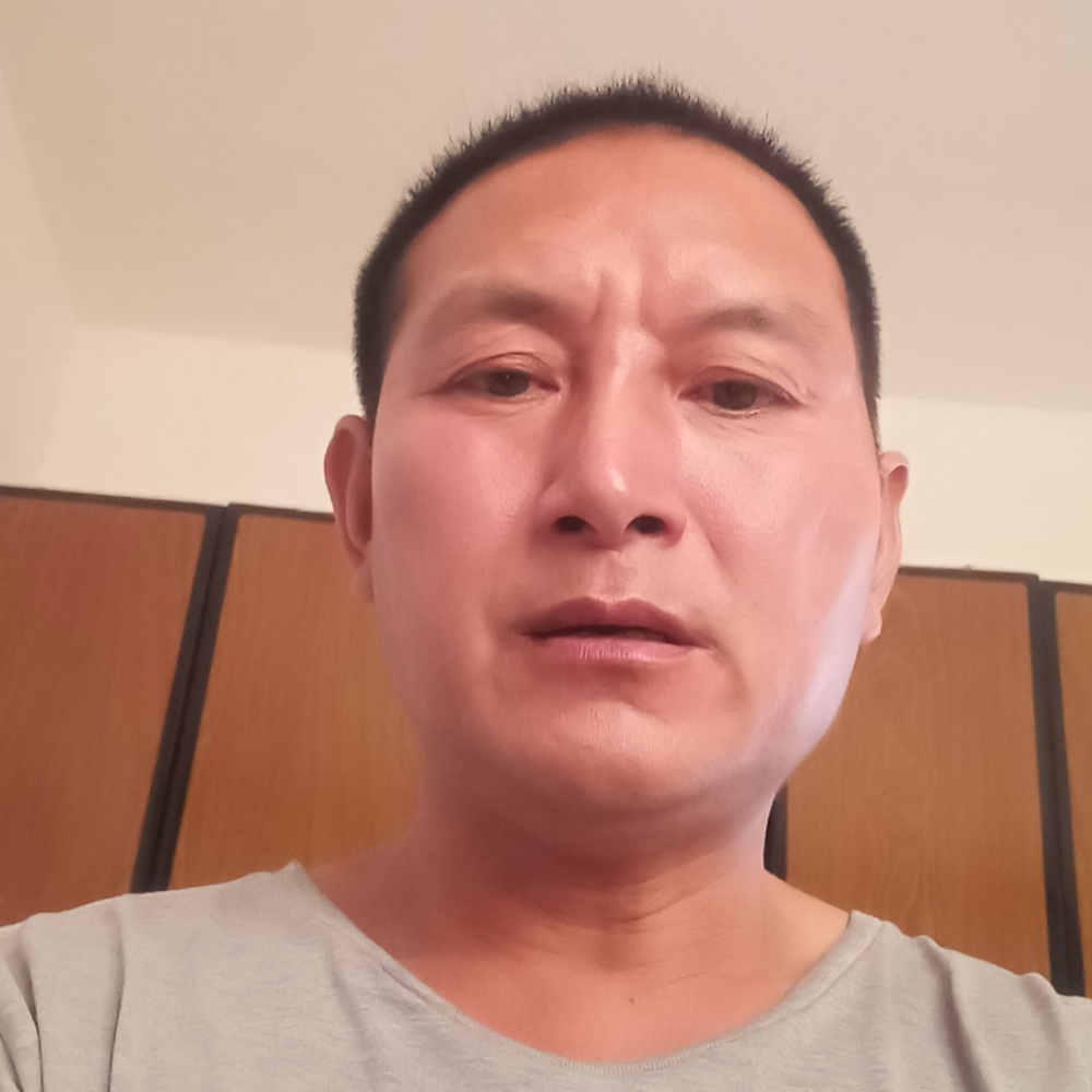 土豆。丁泽军。的照片
