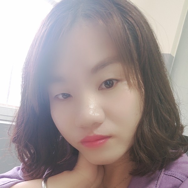 落后等待红酒的照片