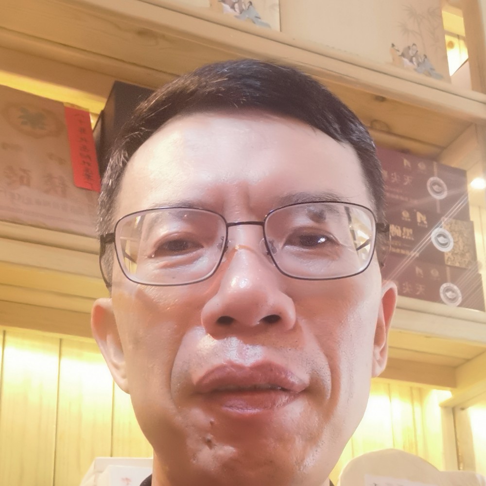 不倒退的照片