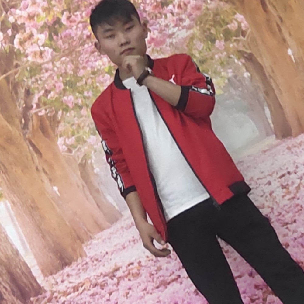 沉默不都是金子的照片