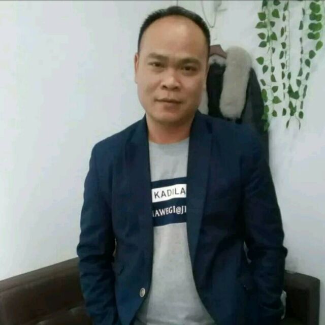 刘佯的照片