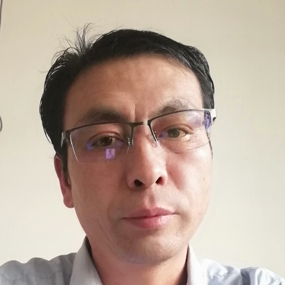 不解的迎钥匙的照片