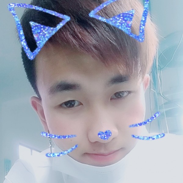 沐樱踢黯然的照片