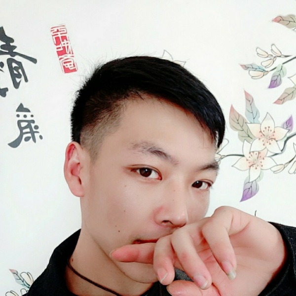 十里春风 不如你的照片