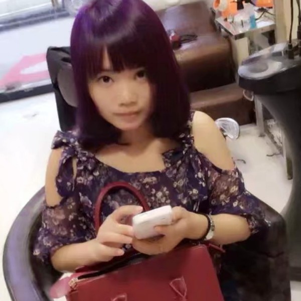 欧阳瑾萱的照片