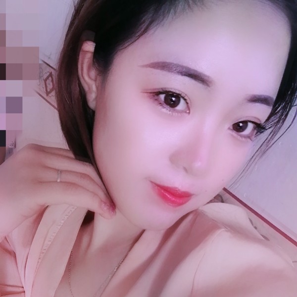 琴尤独钟的照片