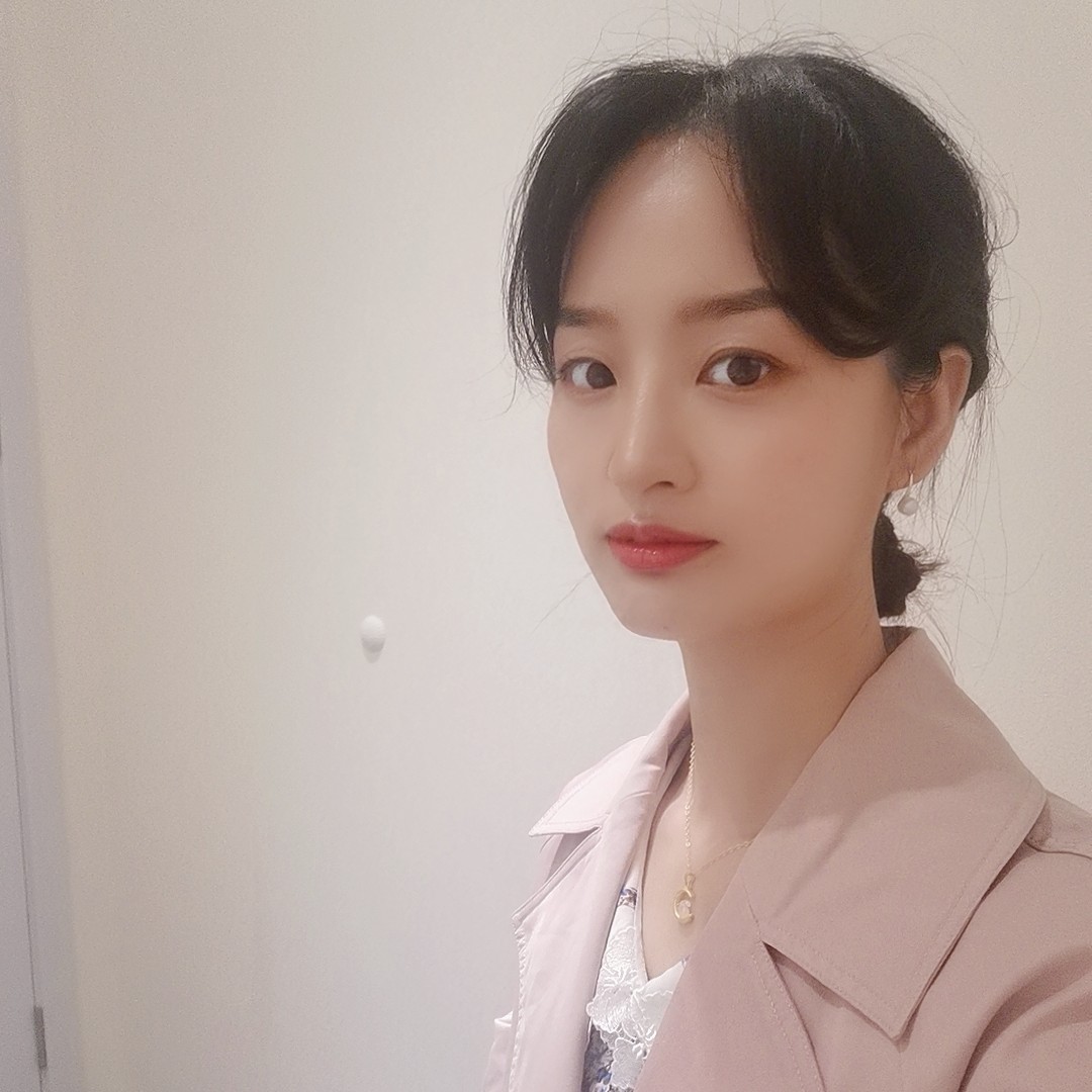 兔小灰与兔小白的照片