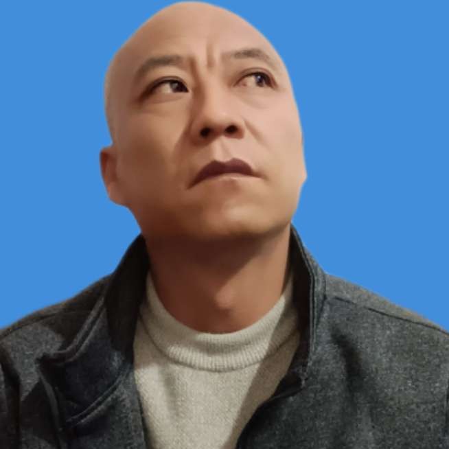陆净尘的照片