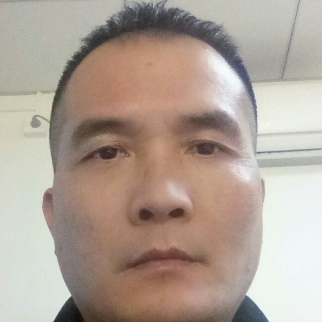 孤独天空的我的照片