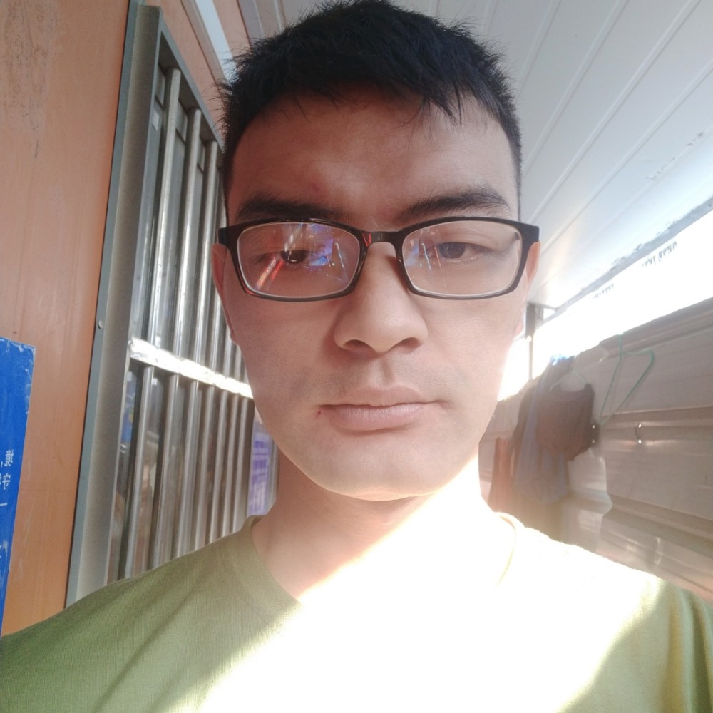 柠檬蹁跹零碎的照片