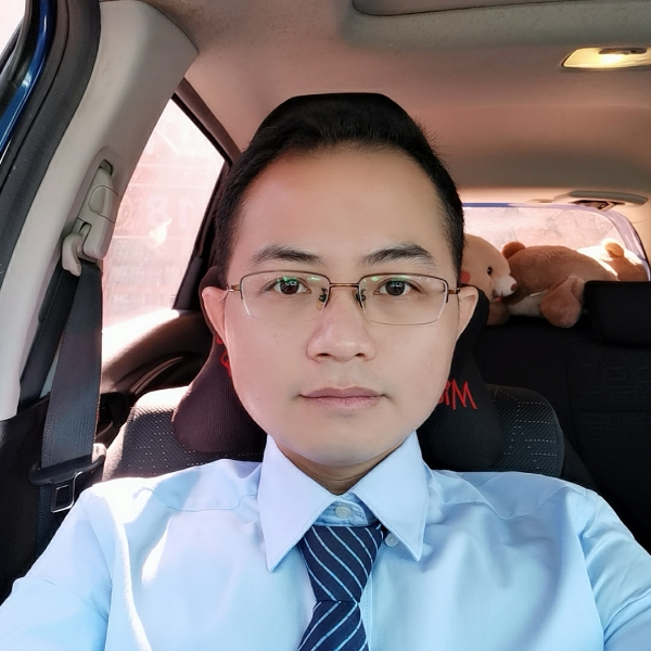 缓慢闻铃铛的照片