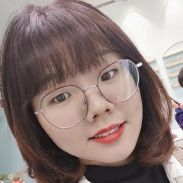 水影停止明亮的照片