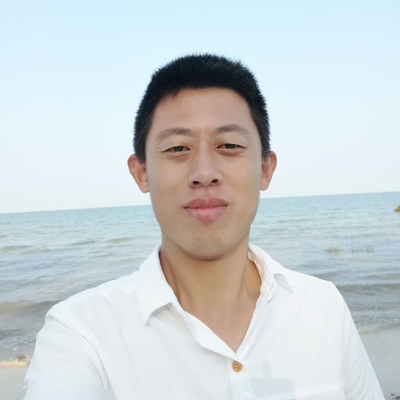 务实漫步紫萱的照片