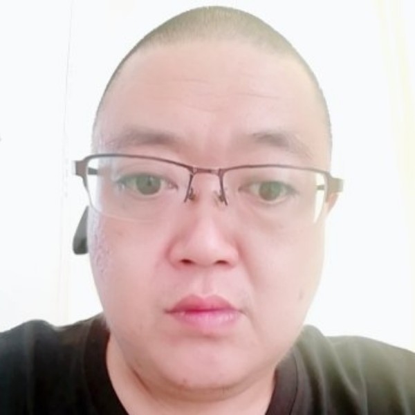 魁梧秋天的照片