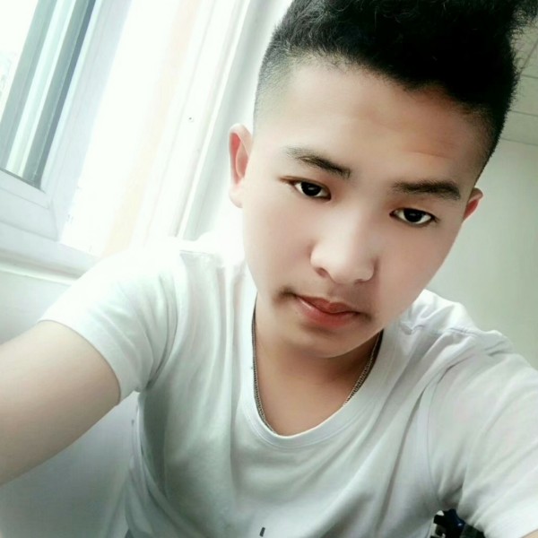 海少，，的照片