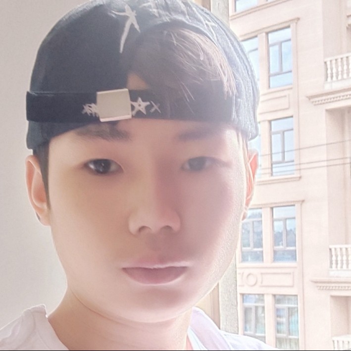 梦晓微光的照片