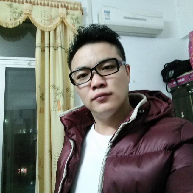 秋月执着的照片