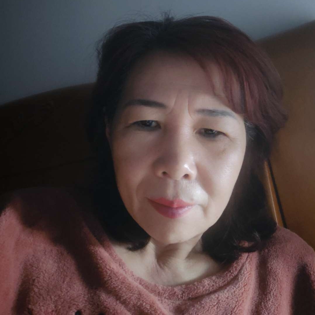 白猫相许热情的照片
