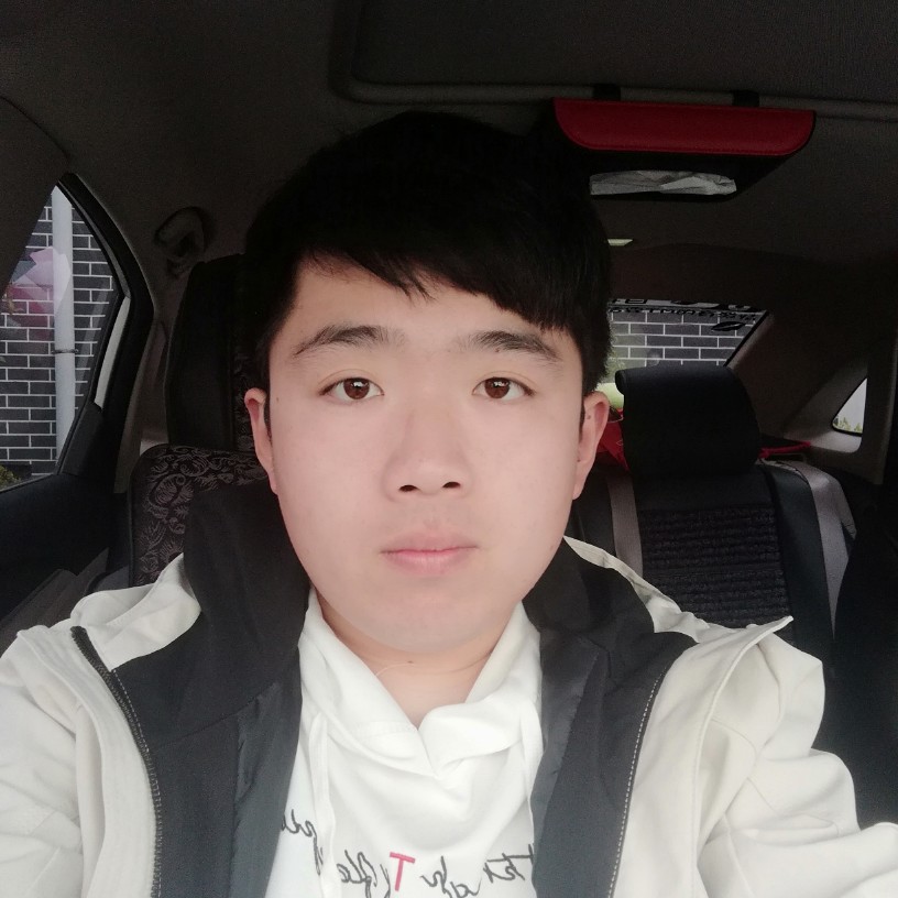 红尘打爱笑的照片