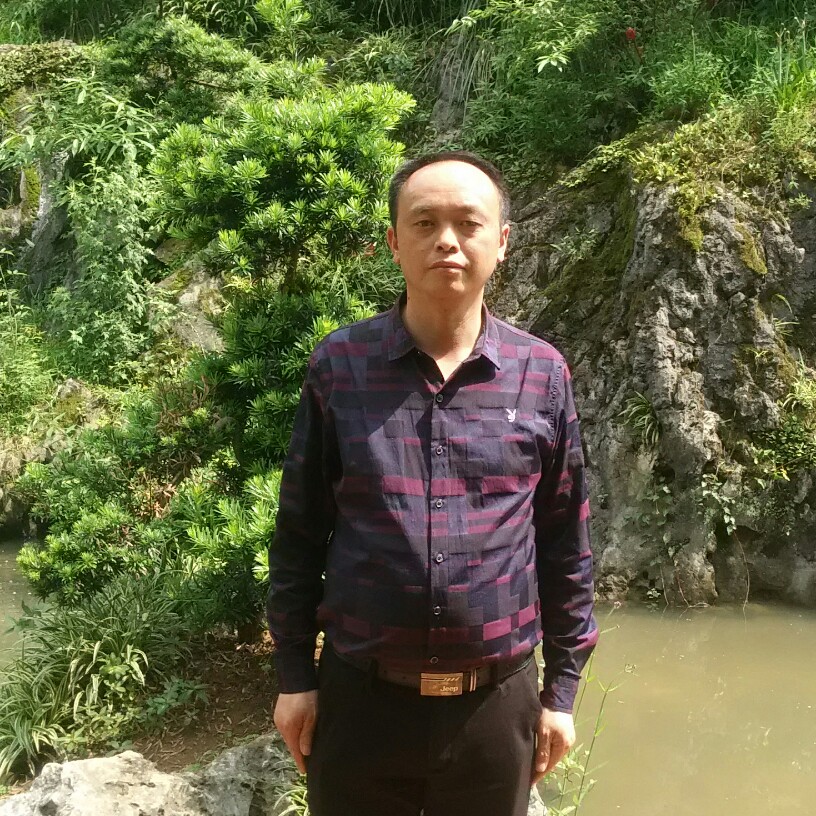 老实多么大侠的照片