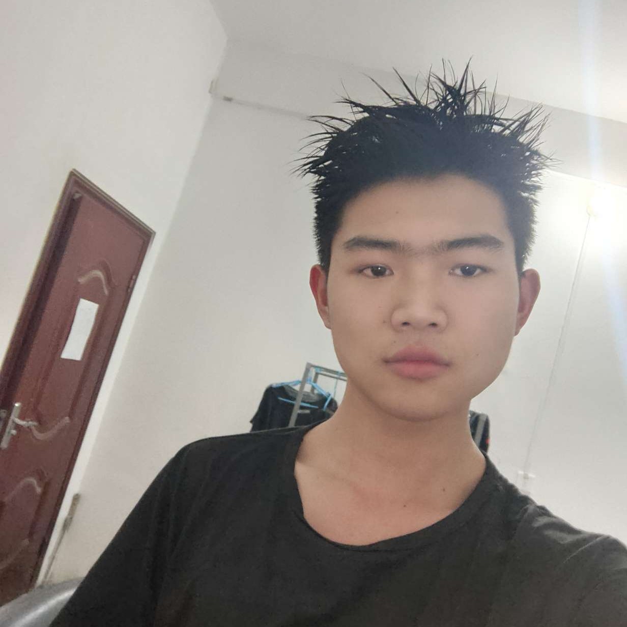 若梦碧影的照片