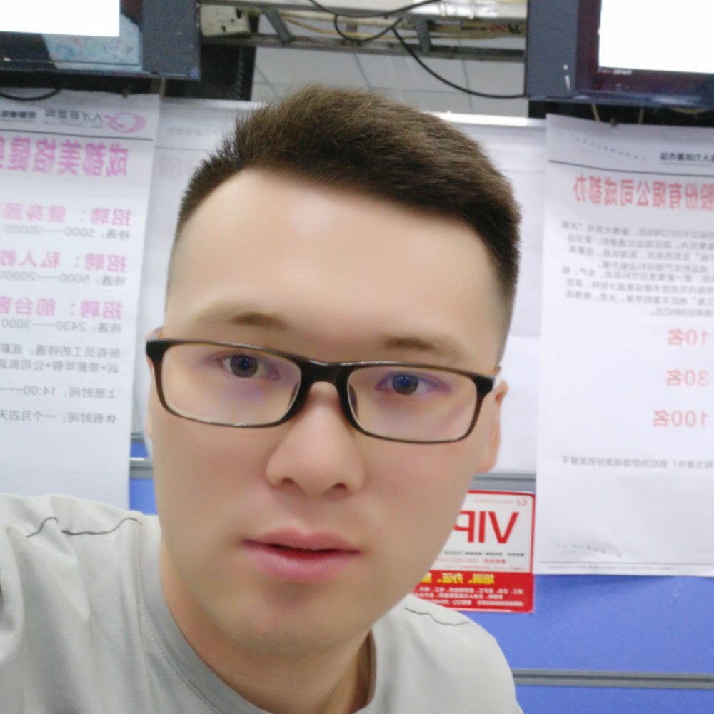 糊涂母鸡的照片