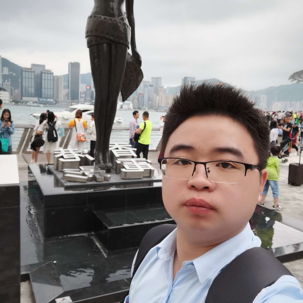 谢非银的照片