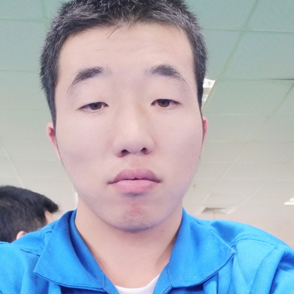 冉坤的照片