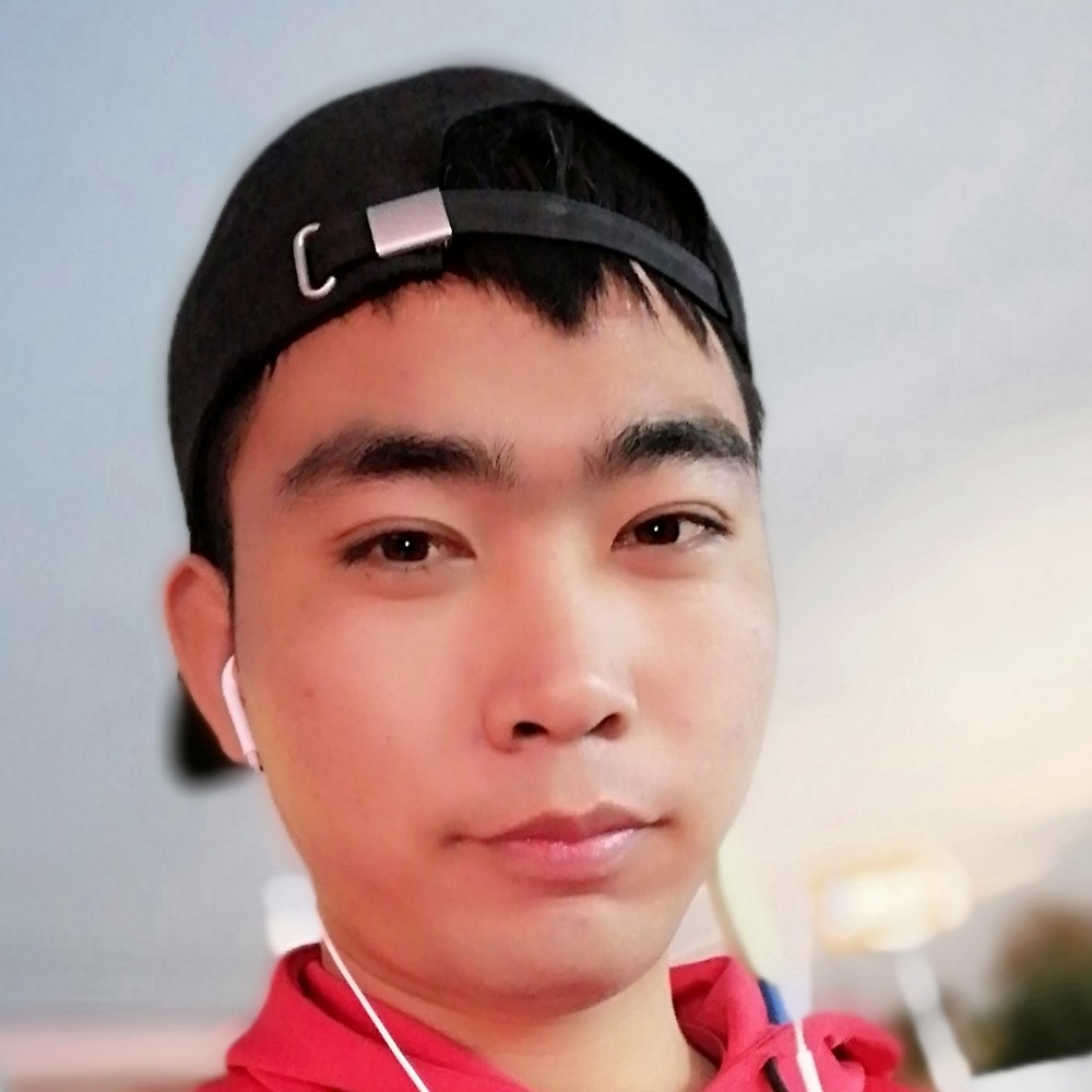 直率小伙。的照片