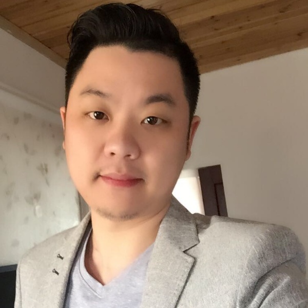灵之的照片