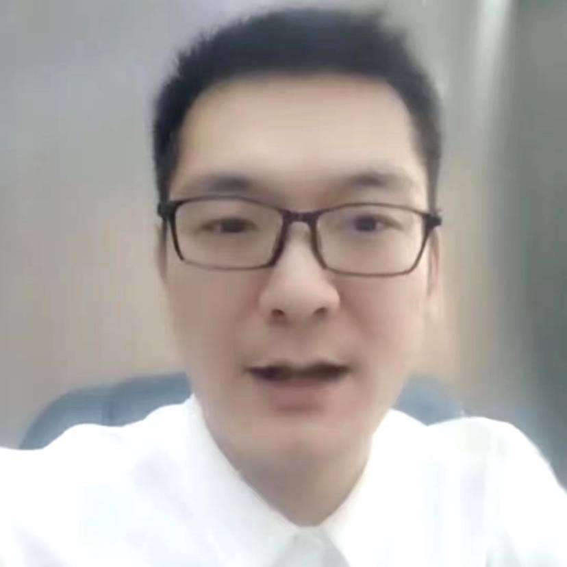沉静深拥春华的照片