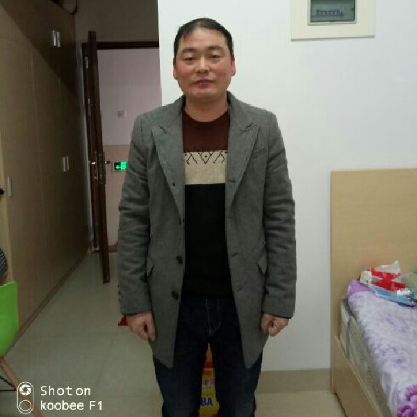 邹万成的照片