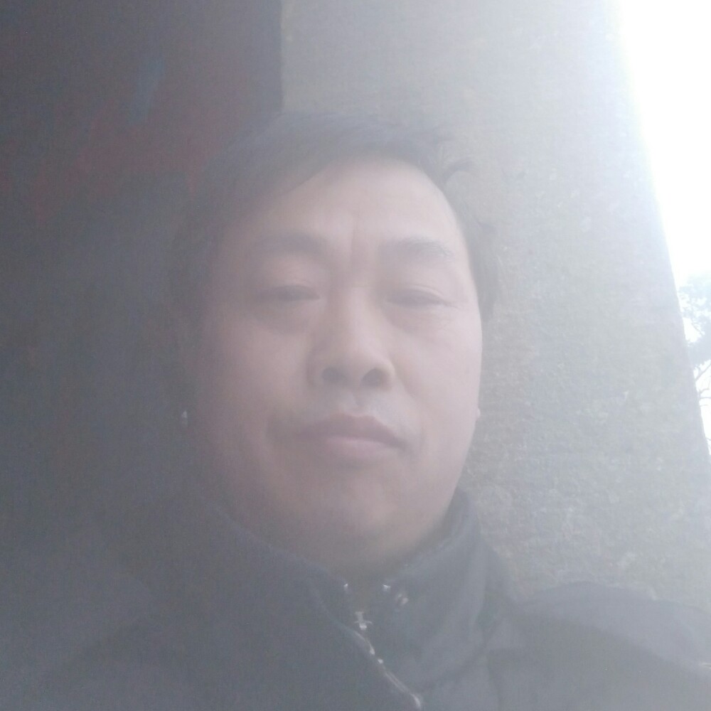 怕黑磬音的照片