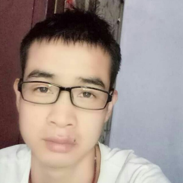 爱你一万年女朋友的照片