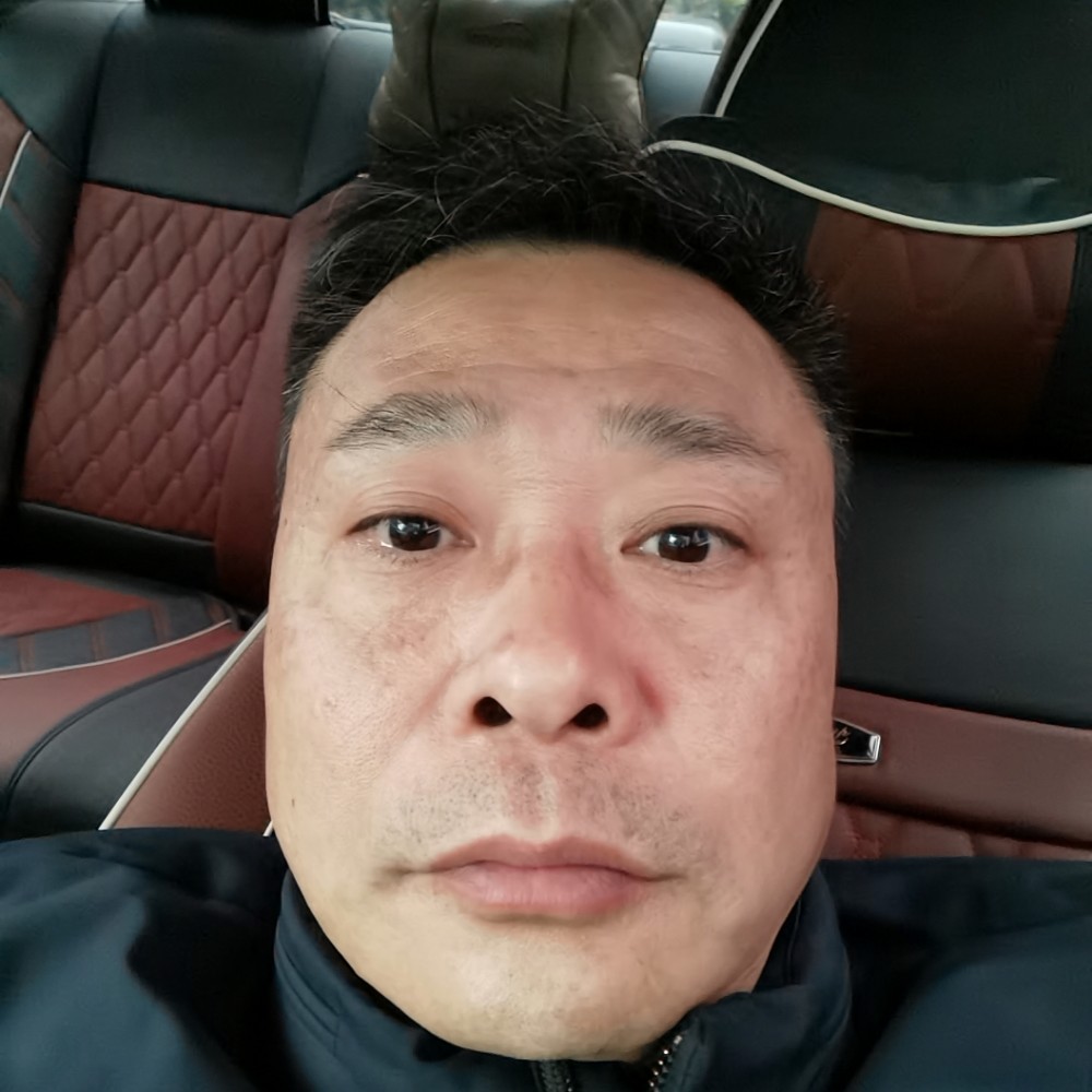 牛牛同志的照片